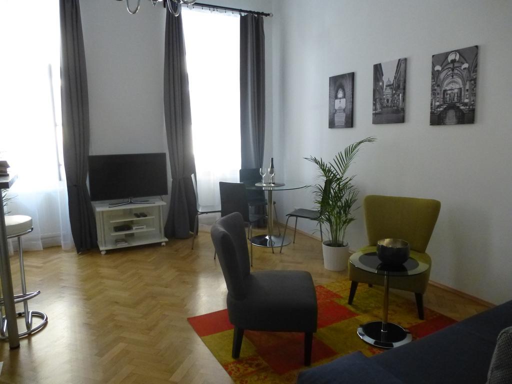 Charming Viennese Home Екстер'єр фото